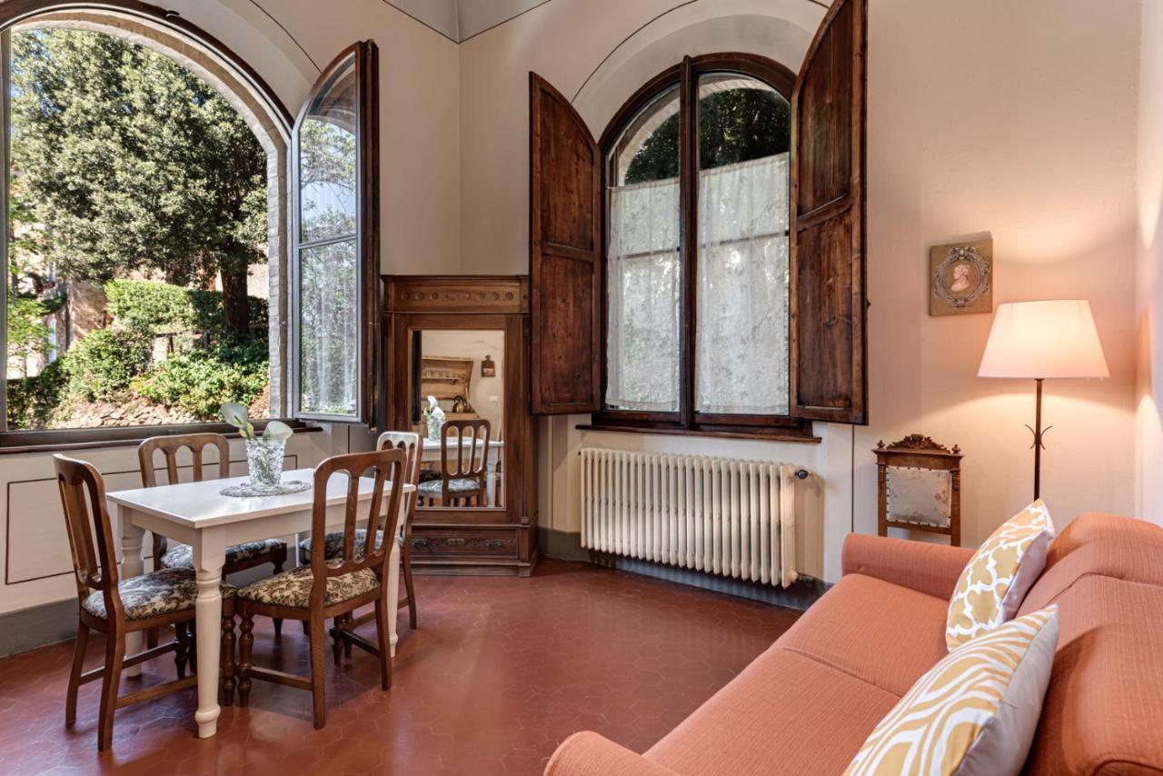 Appartamenti Villa Mascagni 渥尔特拉 外观 照片