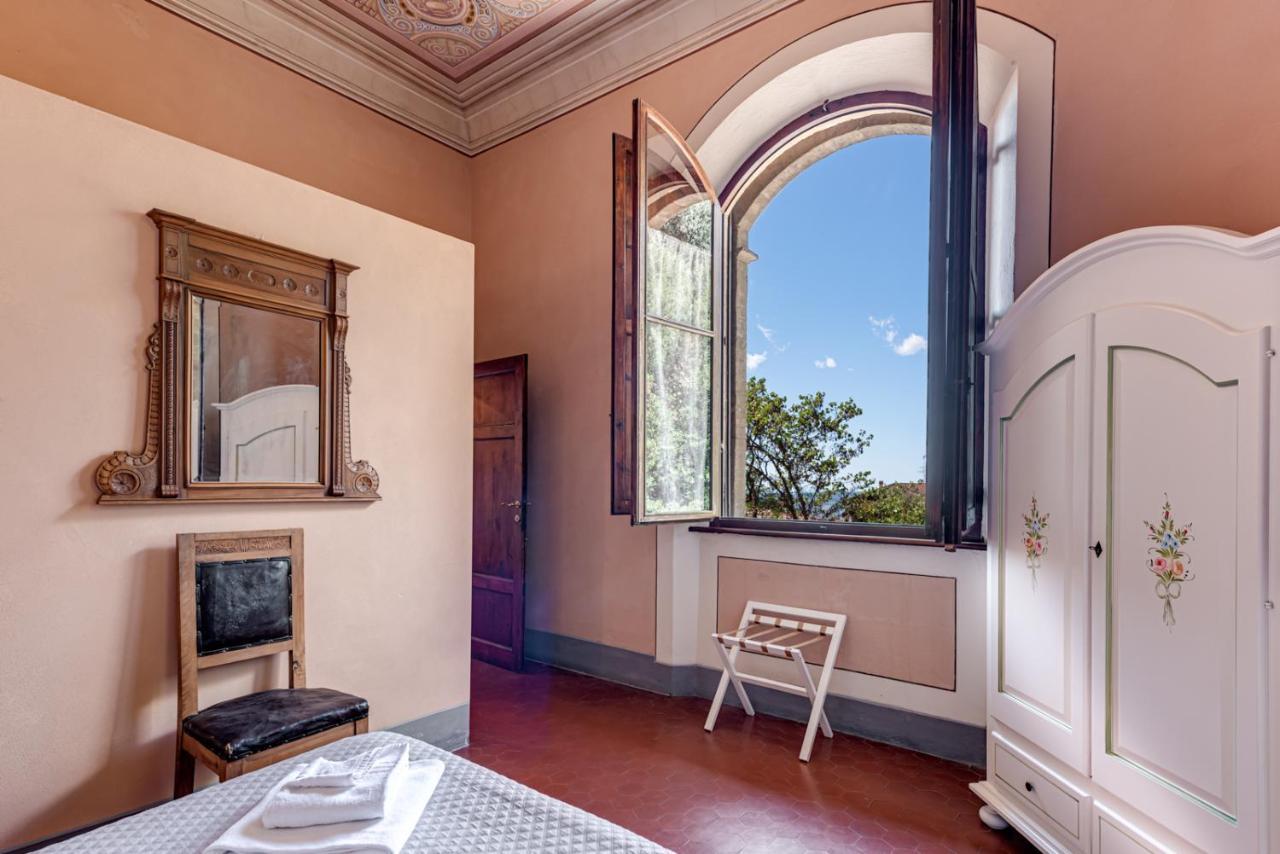 Appartamenti Villa Mascagni 渥尔特拉 外观 照片
